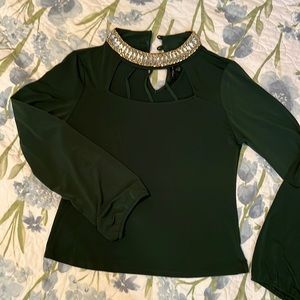 Brand Moa Moa     size XL      Color Green